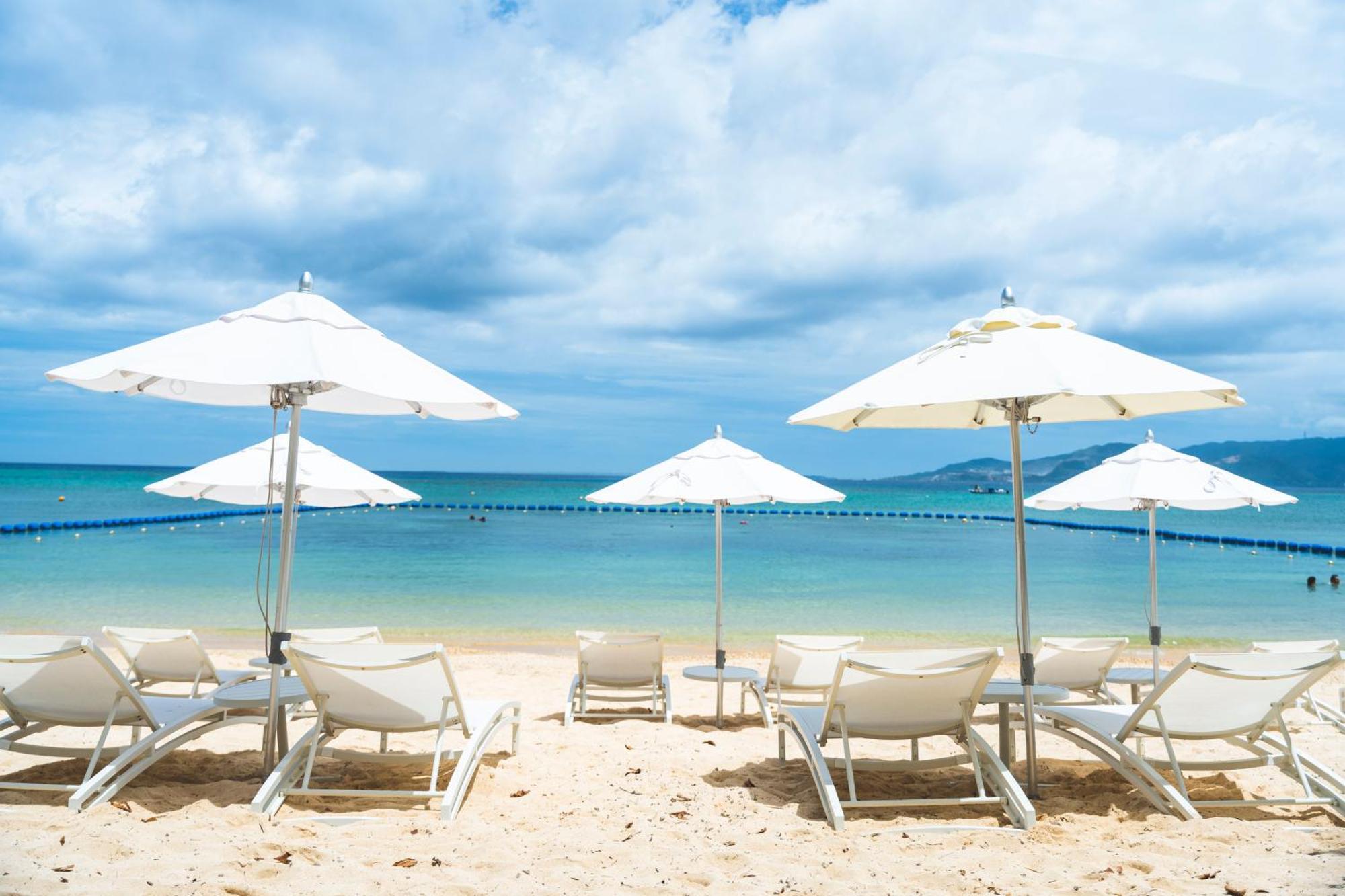 Hotel Halekulani Okinawa Onna Esterno foto